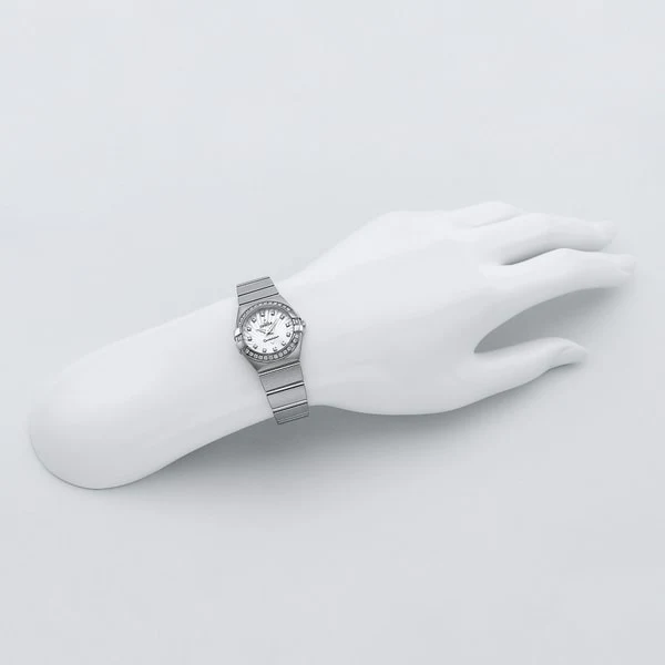OMEGA 123.15.24.60.55.002 Ladies Constellation Quartz Watch with 5 Year Warranty Elegant Design Water Resistant - Image 4