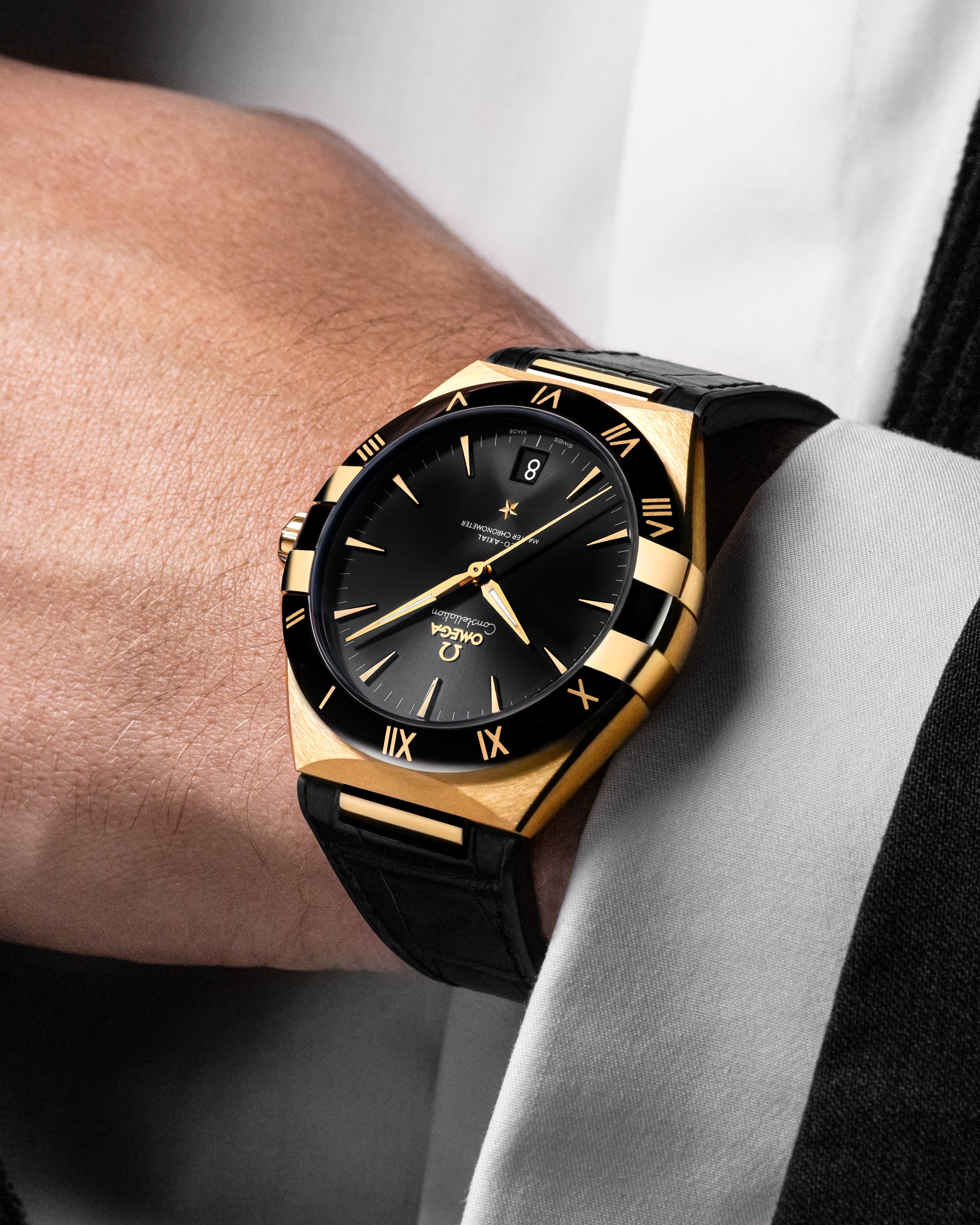 OMEGA 131.63.41.21.01.001 CONSTELLATION 41 mm, yellow gold on leather strap - Image 4