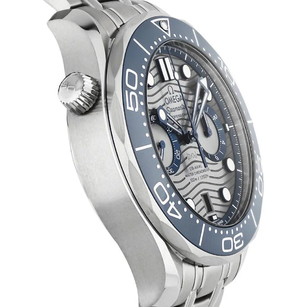 OMEGA 210.30.44.51.06.001 Seamaster Diver 300M Men's Watch with Metal Bracelet, 300M Water Resistance, 5 Year Warranty and Timeless Style - Image 3