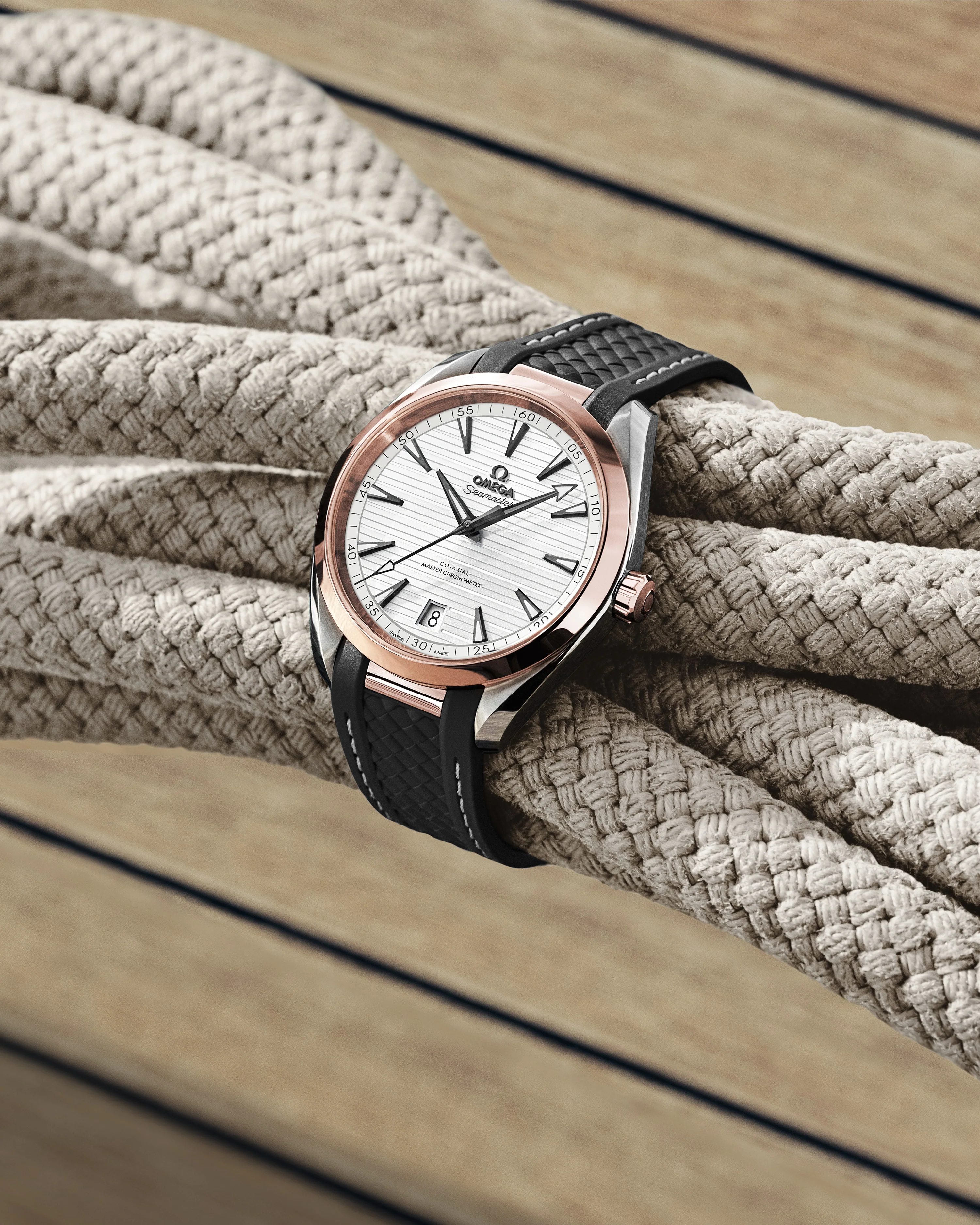 OMEGA 220.22.41.21.02.001 SEAMASTER AQUA TERRA 150M 41 mm, steel ‑ Sedna™ gold on rubb - Image 5