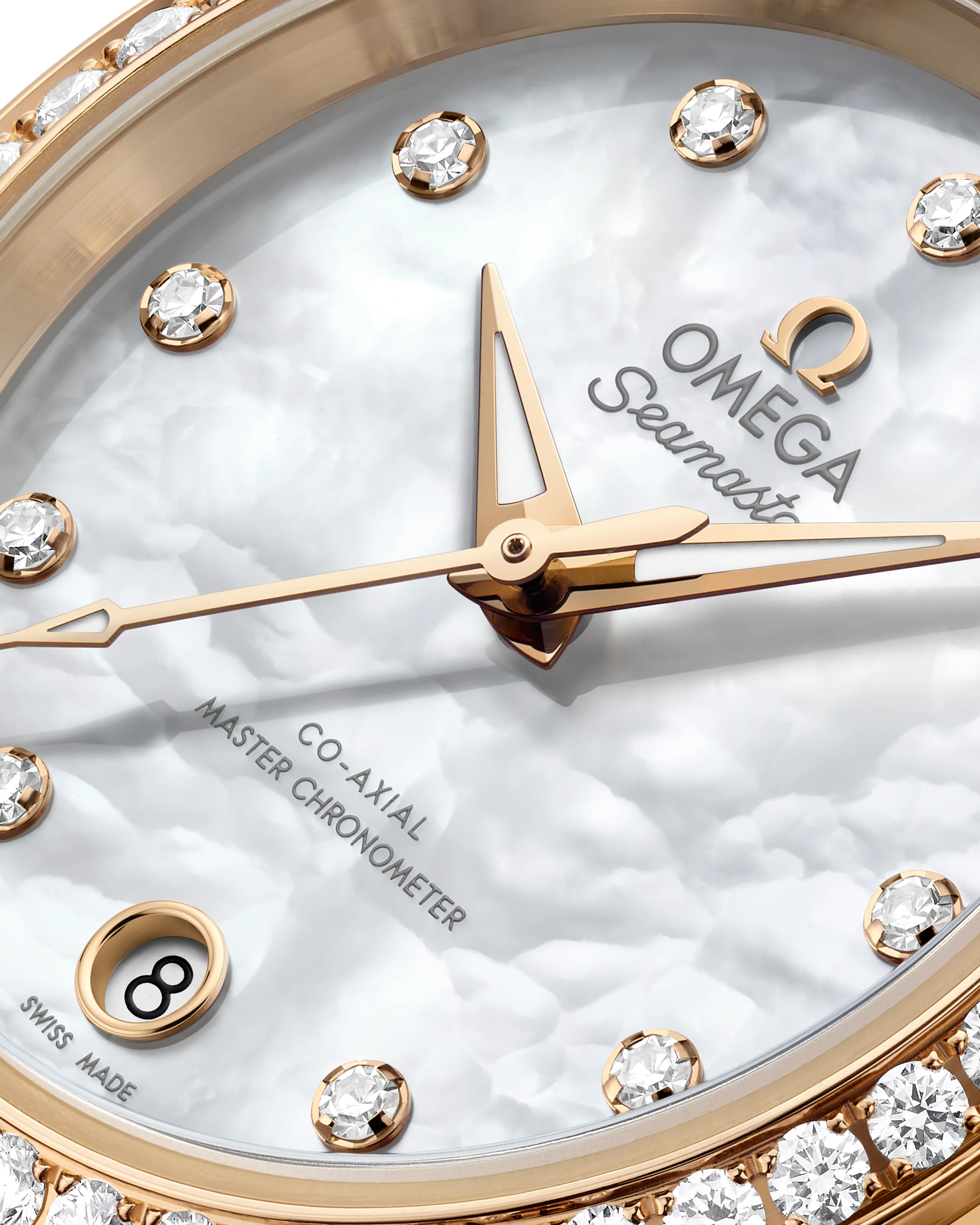 OMEGA 220.55.30.20.55.001 NEW SEAMASTER AQUA TERRA 150M 30 mm, Moonshine™ gold on Moon - Image 3