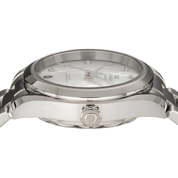 OMEGA 220.10.34.20.55.001 Seamaster Aqua Terra 150M Co Axial Master Chronometer Ladies' Watch with Metal Bracelet and 5 Year Warranty - Image 4