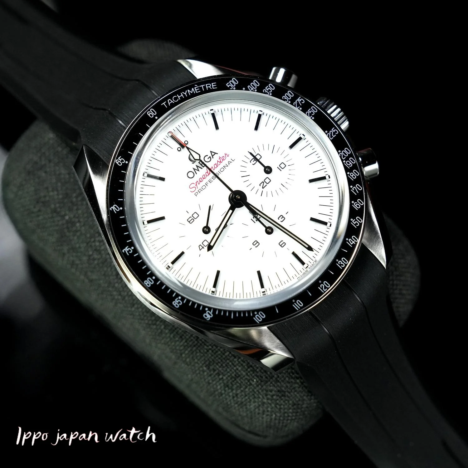 OMEGA 310.32.42.50.04.001 Speedmaster Moonwatch Professional 42mm Manual Wind with Rubber Strap and 5 Year Warranty for Timeless Style and Precision - Image 2