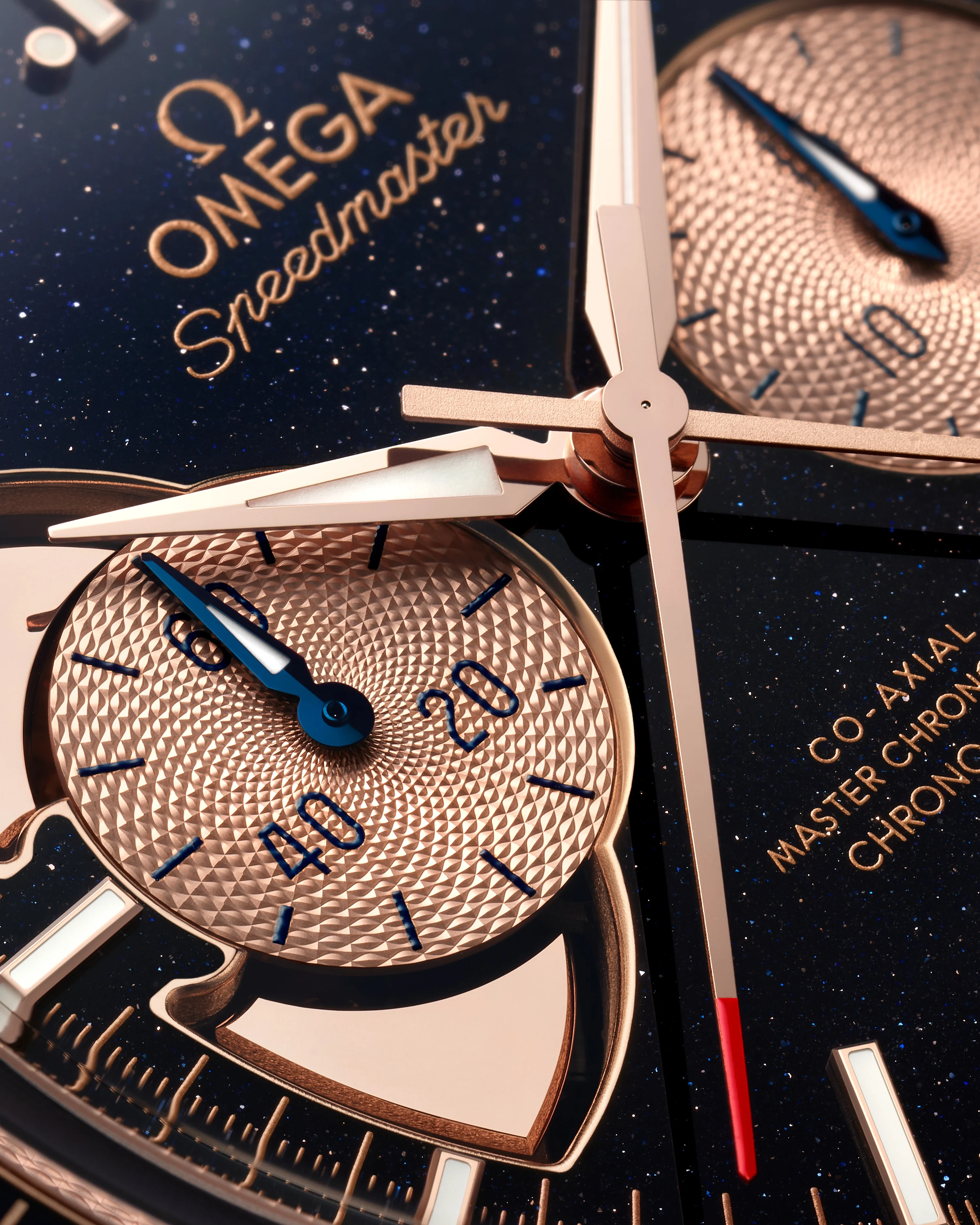 OMEGA 522.50.45.52.03.001 SPEEDMASTER CHRONO CHIME 45 mm, Sedna™ gold on Sedna™ gold - Image 4