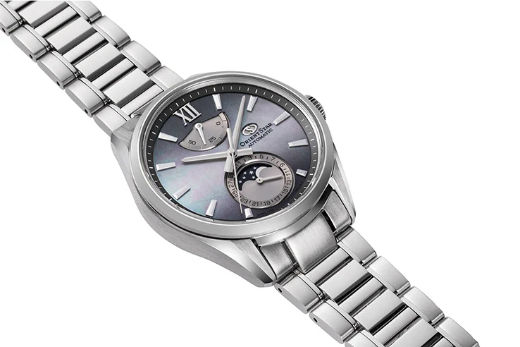 Orient Men's ORIENT STAR Contemporary M34 F7 Mechanical Moon Phase Limited Edition Automatic Stainless Steel Watch with Alternate Leather Band RK-AY0201A - Image 6