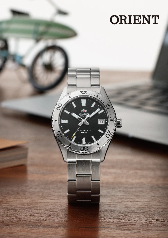 Orient Men's Sports Mako 40 Diver Design Automatic Metal Band Watch RN-AC0Q01B/RA-AC0Q01B10B