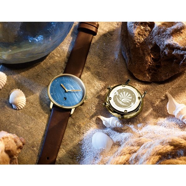 Other Overseas Manufacturers S01-NDP07-KL18 Stylish Design Quartz Movement Water Resistant 1-Year Warranty