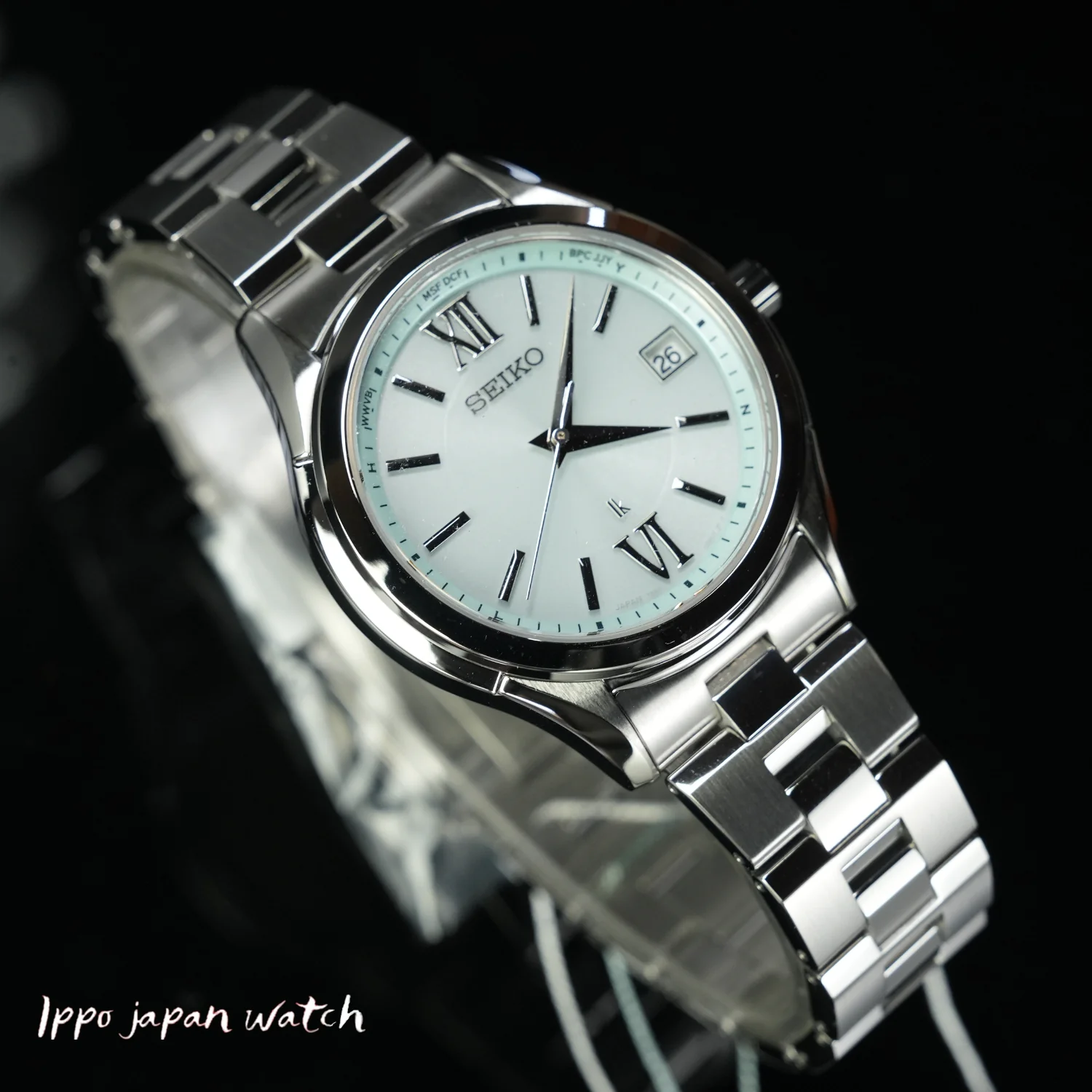 SEIKO HEE001J Limited Edition 600 Pieces Solar Powered Radio Controlled LUKIA Green Dial Elegant Design