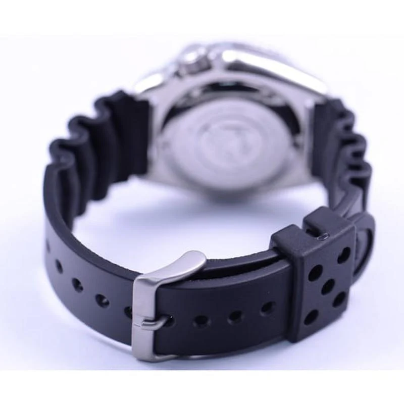 Seiko Men's Seiko Diver's Stainless Steel Automatic Rubber Blue/Red Bezel SKX009K - Image 4