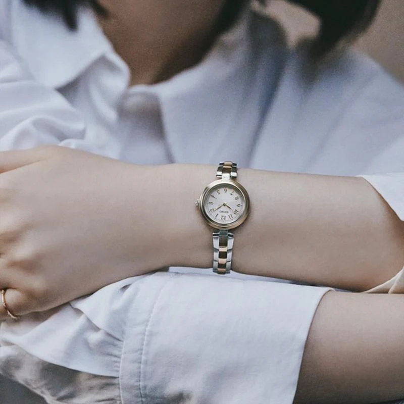 Seiko SWFH148  analog solar radio metal women watch 2025.5 release - Image 2