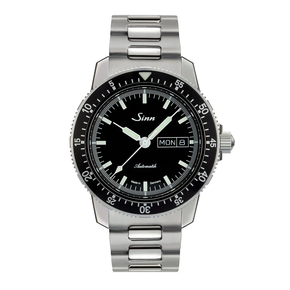 Sinn 104 Series 104.ST.SA Pilot's Watch with Rotating Bezel and Water Resistance - Image 2