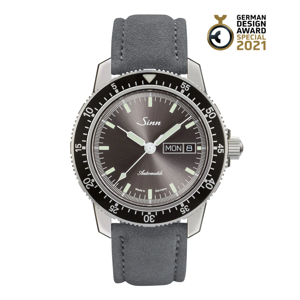 Sinn Pilot Series 104.ST.SA.IA Anthracite Dial, Anti-Reflective Coating, Luminous Features Watch