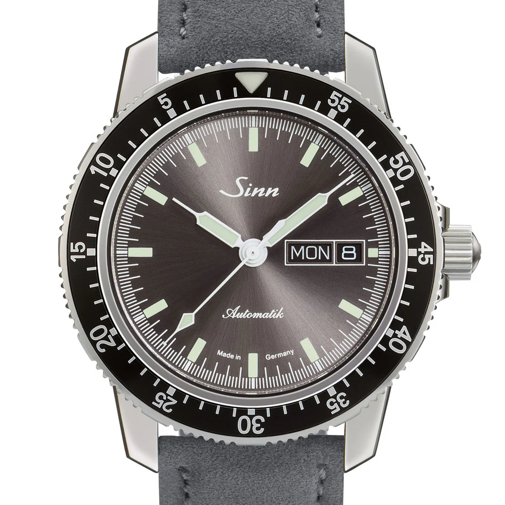 Sinn Pilot Series 104.ST.SA.IA Anthracite Dial, Anti-Reflective Coating, Luminous Features Watch - Image 4