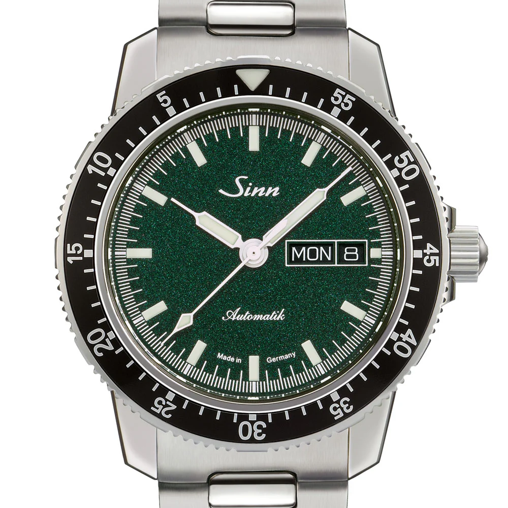Sinn 104.ST.SA.IG 104 Series Metallic Green Dial Pilot Watch with Bar Index and Secure Bezel. - Image 3
