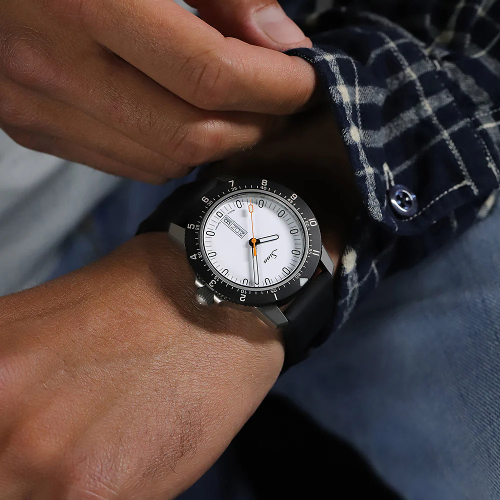Sinn 105.ST.SA.W Modern Sports Watch with Multi-Function Bezel and Scratch-Resistant Coating - Image 3