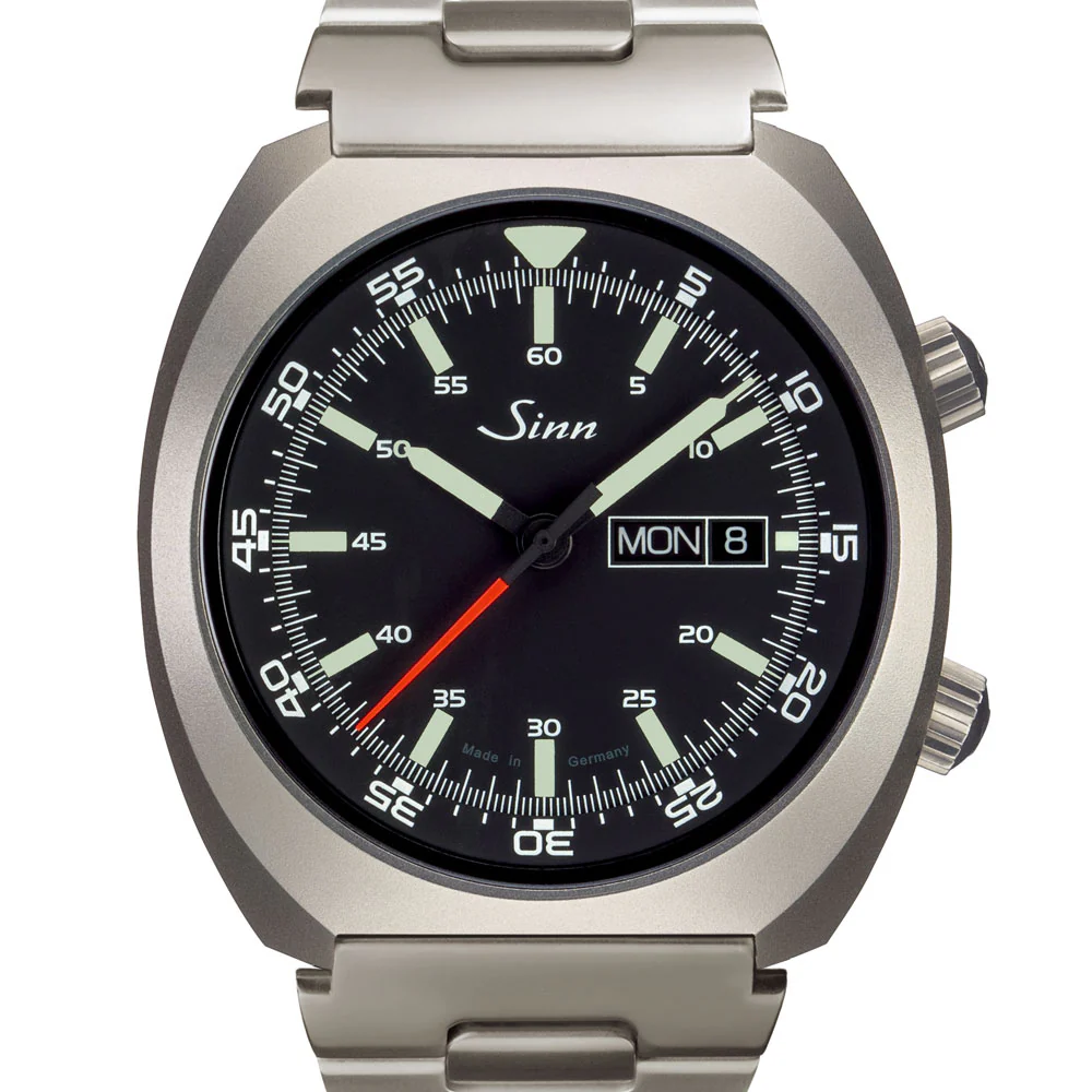 Sinn 240 Series 240.ST Automatic Chronograph Dive Watch with Sapphire Crystal and Water Resistance - Image 4