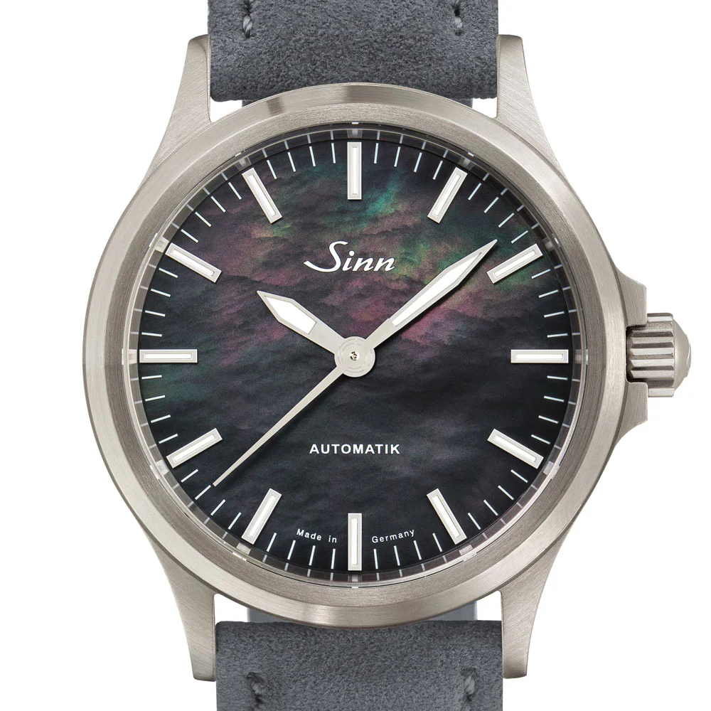 Sinn 556 Series 556.I.PERLMUTT.S Automatic Dive Watch with Pearl Dial and Date Function - Image 4