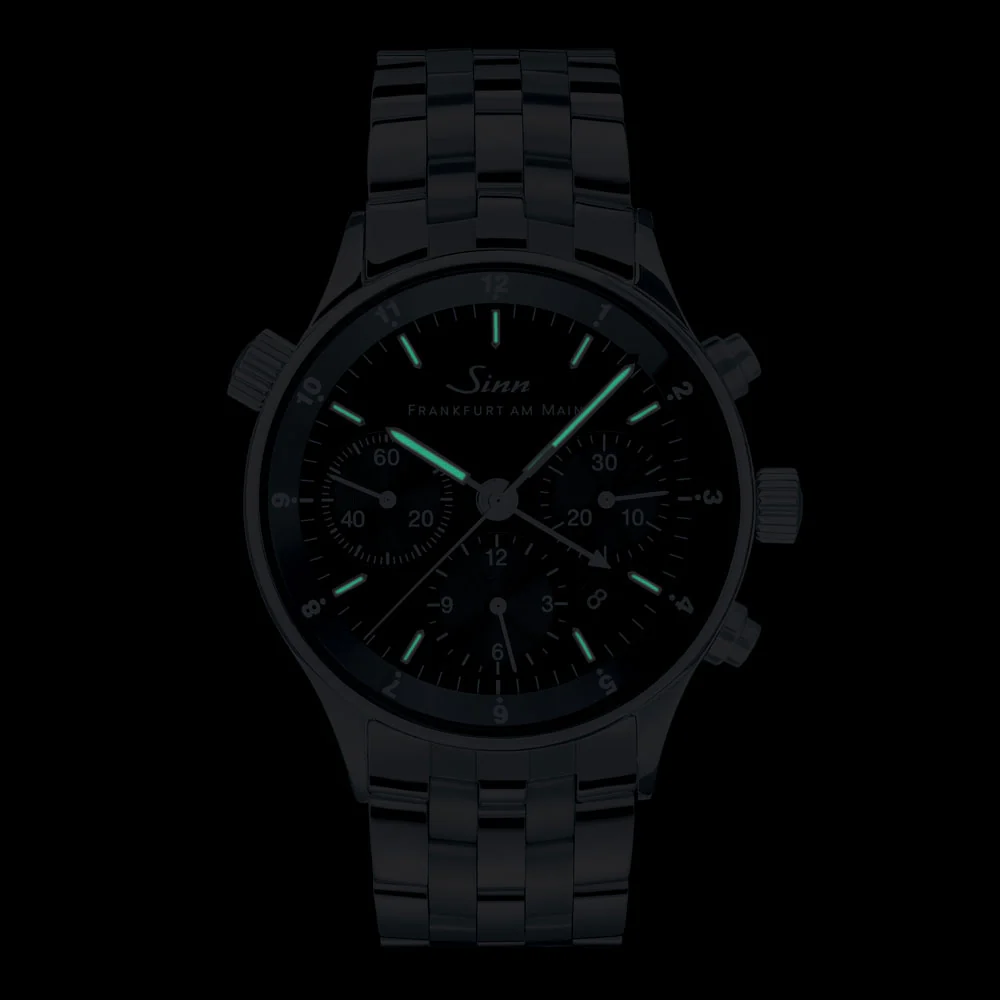 Sinn 6000 Series Automatic Diver's Watch with Sapphire Crystal and Water Resistance - Image 4