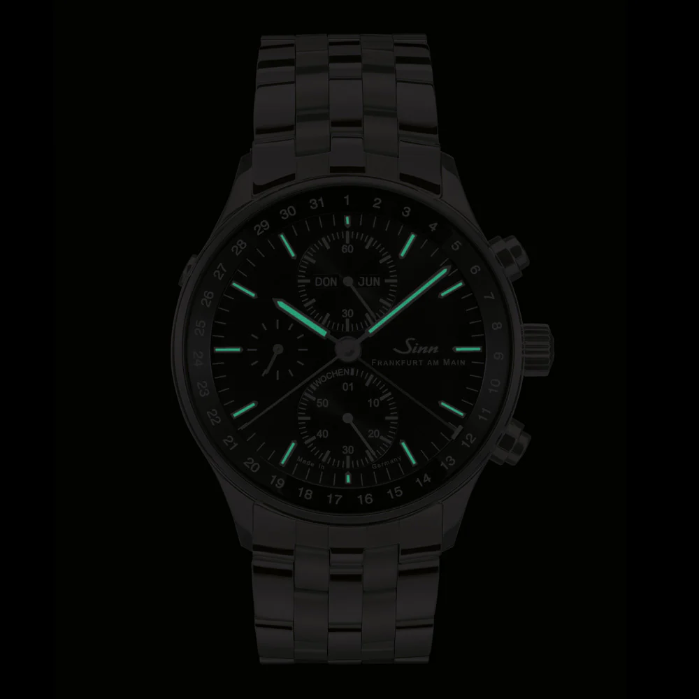 Sinn 6052 U1 Diver's Watch - 1000m Water Resistant, Helium Escape Valve, Scratch-Resistant Sapphire Crystal - Image 3