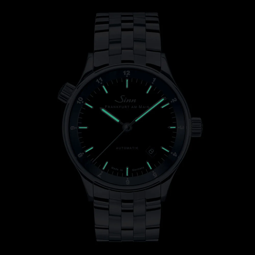 Sinn 6068 U1 Diver's Watch - Stainless Steel, 1000m Water Resistant, Helium Escape Valve, Automatic Movement - Image 4