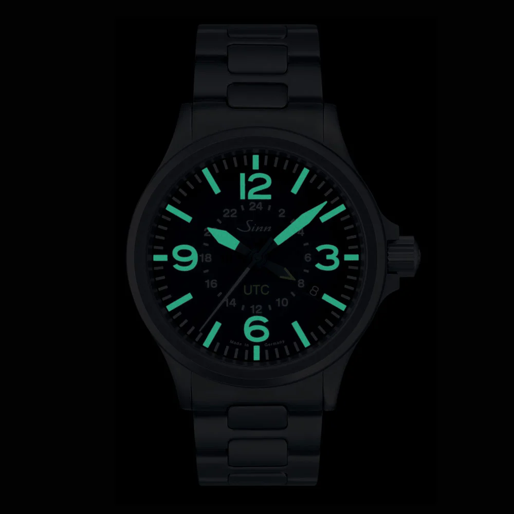 Sinn 856 Series Automatic Diver's Watch with Anti-Magnetic Features and Sapphire Crystal - Image 4