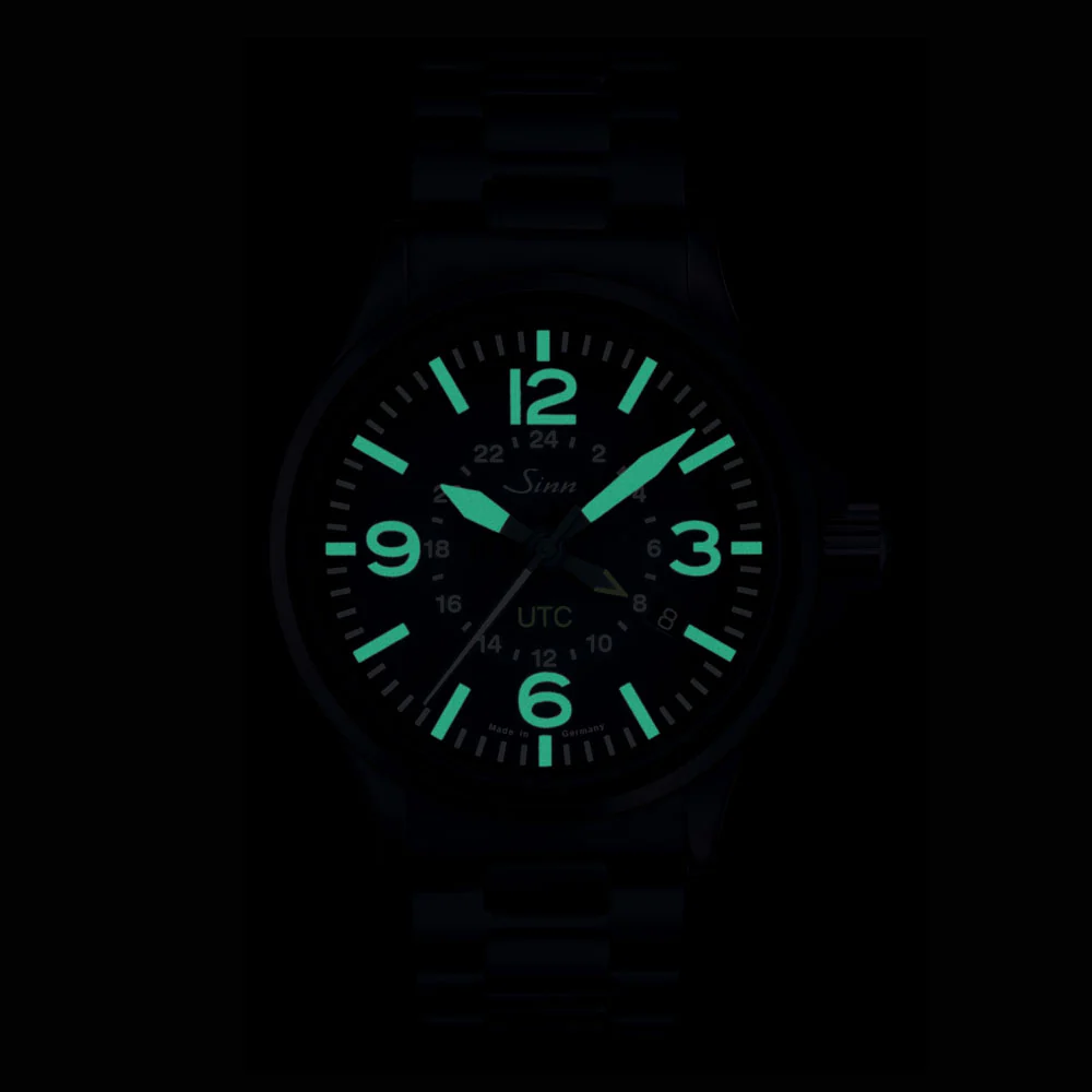 Sinn 856.S Automatic Diver's Watch with Anti-Magnetic Technology and Sapphire Crystal - Image 4