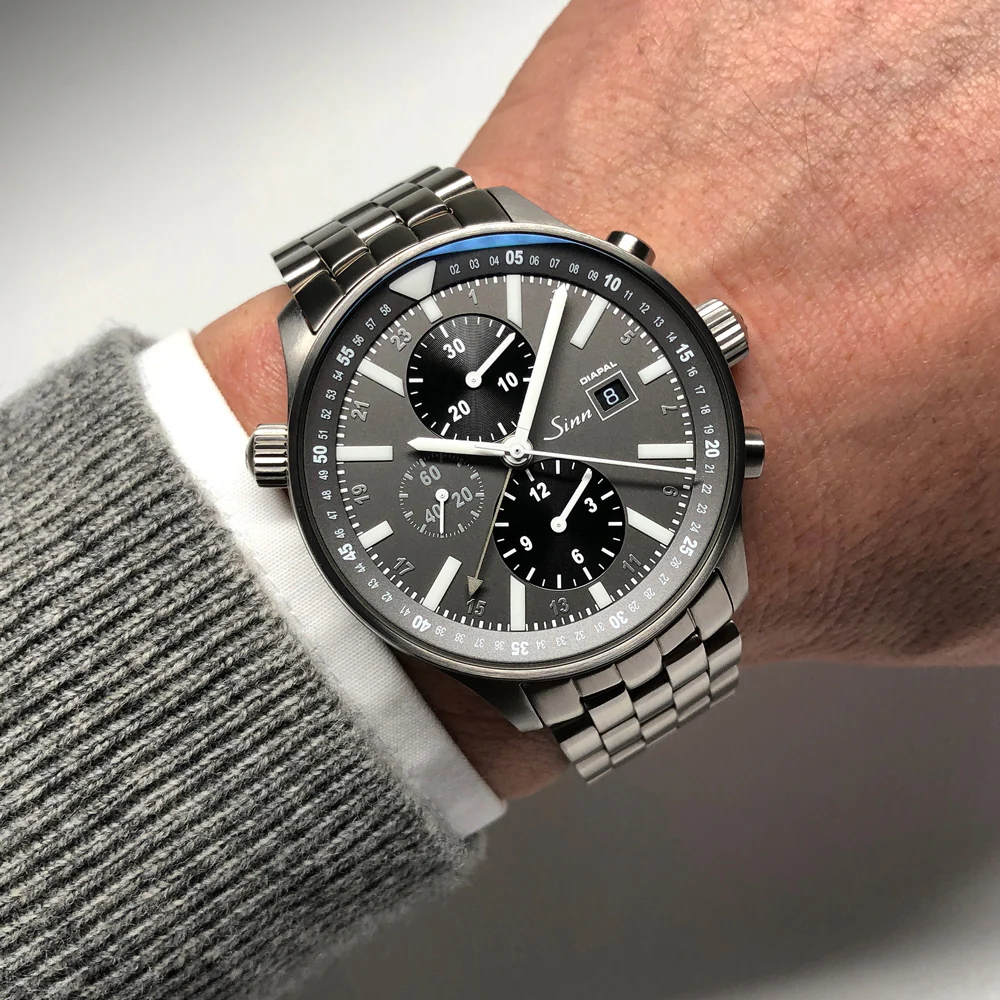 Sinn 900.DIAPAL Diapal Technology Automatic Watch - Durable, Scratch-Resistant, Water-Resistant, Precision Timekeeping - Image 2