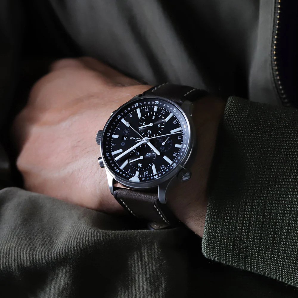 Sinn Flieger 900.FLIEGER Pilot Watch with Chronograph and Water Resistance - Image 2