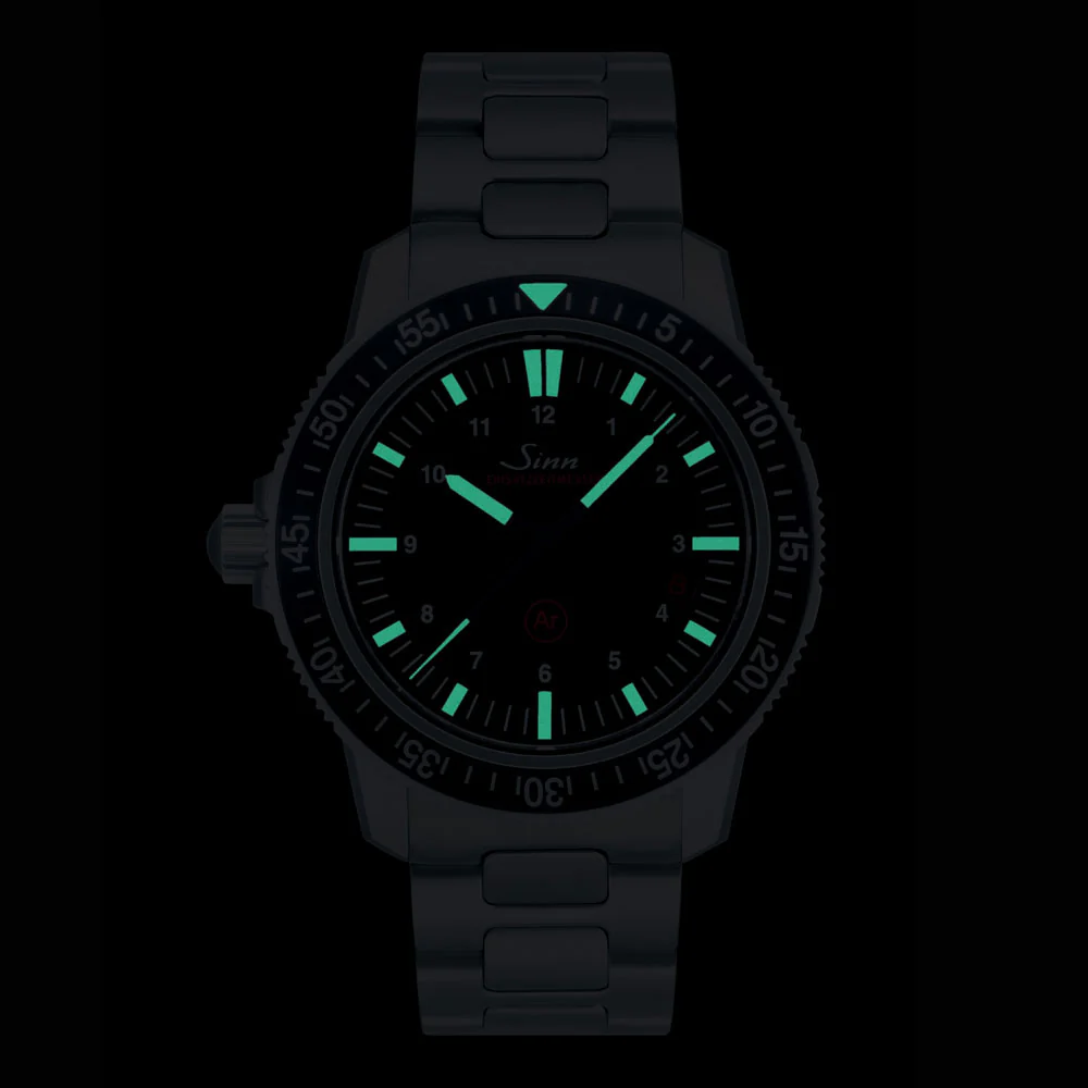 Sinn EZM3 Mission Timer Diver's Watch - High Durability, Anti-Magnetic, Temperature Resistant, DNV Certified Waterproof - Image 4