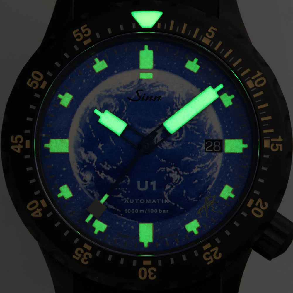 Sinn U1.S.E Limited Edition 80th Anniversary Diver's Watch with 1000m Water Resistance and Original Artwork - Image 3