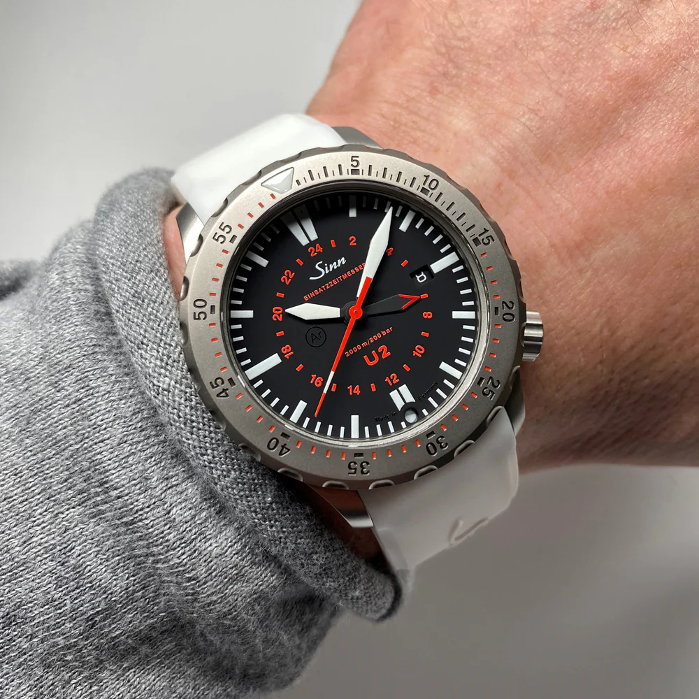 Sinn U2 2000m Waterproof Diver's Watch with Unbreakable Rotating Bezel and Luminous Display - Image 2