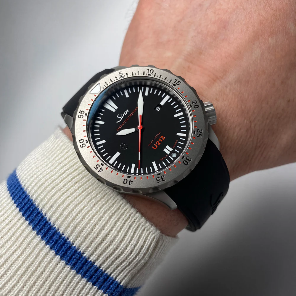 Sinn U212 Diver's Watch - 1000m Water Resistance, Helium Escape Valve, Anti-Magnetic, Robust Design - Image 2