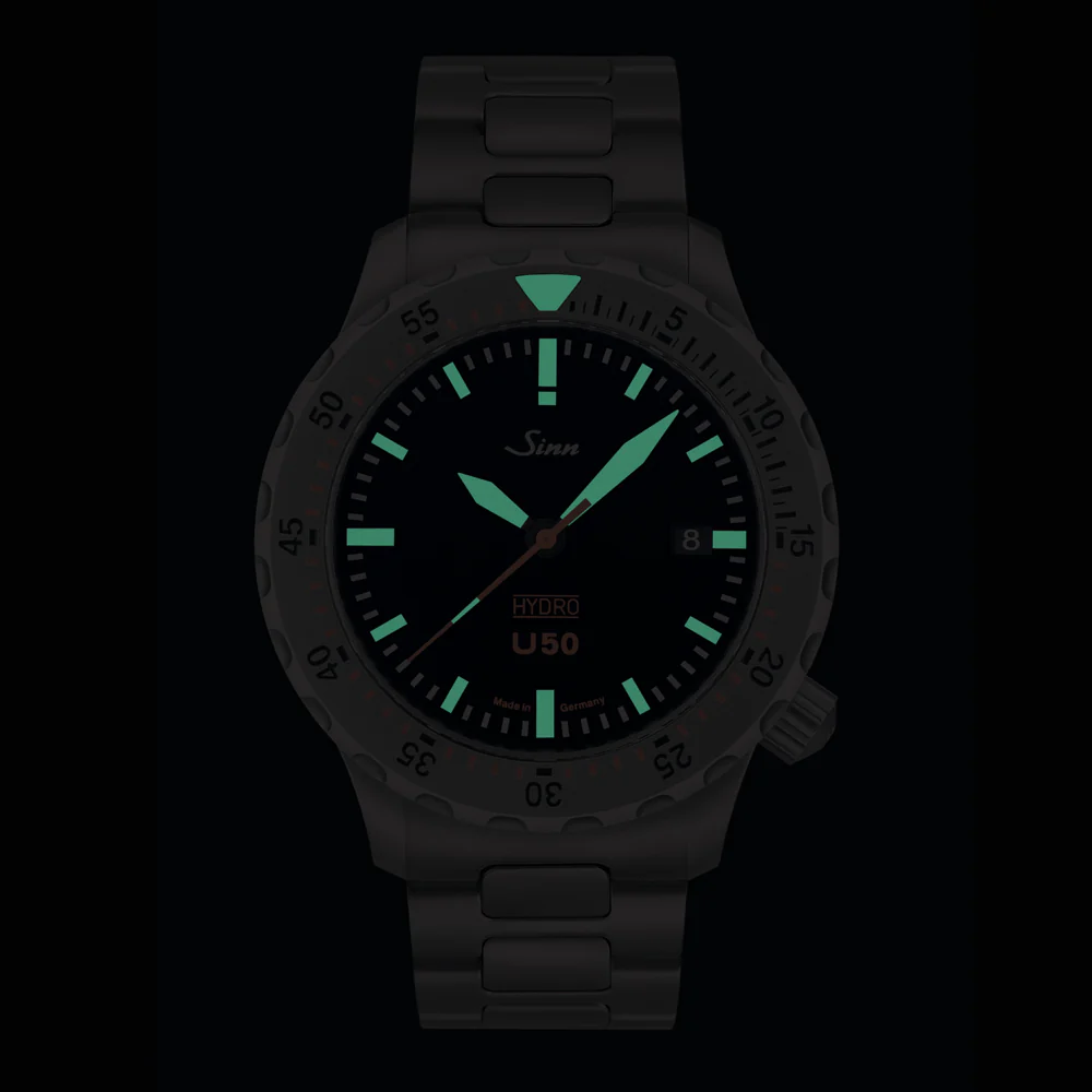 Sinn U50.HYDRO 41mm Dive Watch with 5000m Water Resistance and High Visibility Features - Image 5