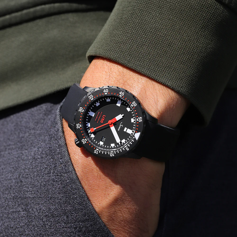 Sinn U50.S 41mm 500m Waterproof Diver's Watch with U-Boat Steel and Durable Rotating Bezel - Image 2