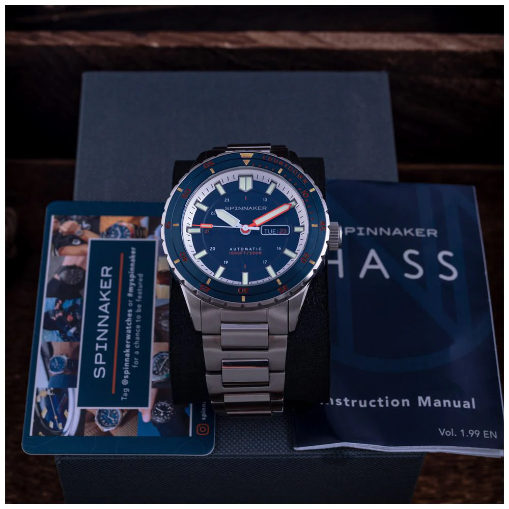 SPINNAKER SP 5099 44 HASS AUTOMATIC Navy Watch with 2 Year Warranty, Water Resistant, Stylish Design and Precision Movement - Image 2