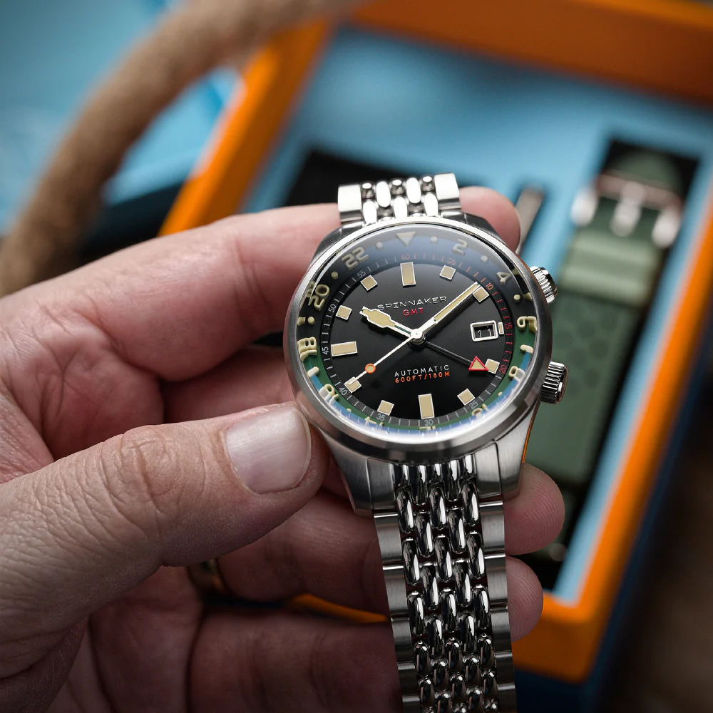 SPINNAKER SP-5121-44 Bradner GMT Automatic 2-Year Warranty Black Green Strap Water Resistant Stylish Design - Image 6