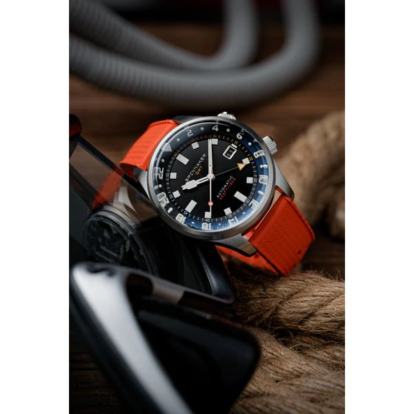 SPINNAKER SP 5121 66 Bradner GMT Automatic Watch with 2 Year Warranty, Stainless Steel Case, Water Resistant and Luminous Hands - Image 10