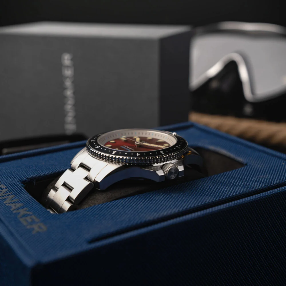 SPINNAKER SP-5136-44 Croft Pioneer 2-Year Warranty Red Stainless Steel Case Water Resistant Automatic Movement - Image 6