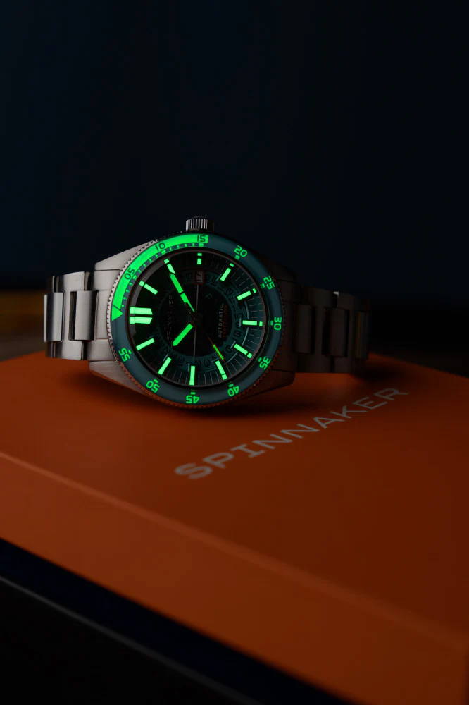 SPINNAKER SP-5118-44 Fluess Automatic Severn Edition with 2 Year Warranty Stylish Turquoise Design Durable Genuine Product - Image 6