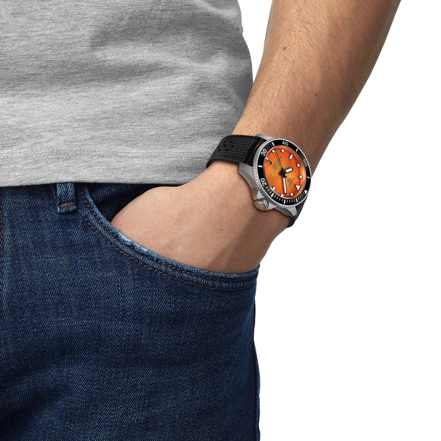 TISSOT Seastar 2000 T1209071728100 44mm Automatic Men Unisex Watch - Image 4