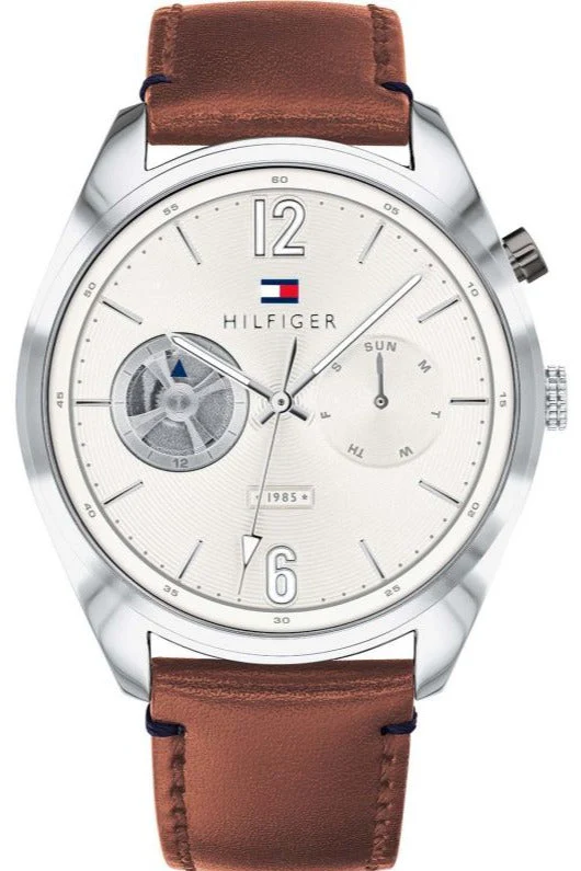 TOMMY HILFIGER 1792055 Stylish Analog Watch with Water Resistance, Date Function, and Classic Design for Everyday Wear
